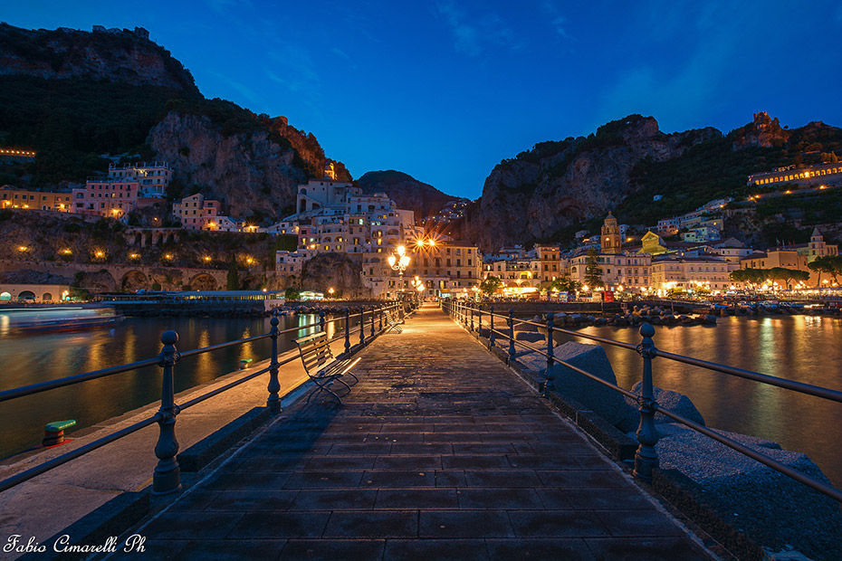 Amalfi di notte